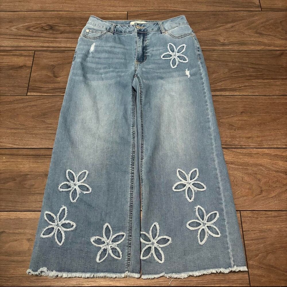 American-vintage Women's Blue and Navy Jeans